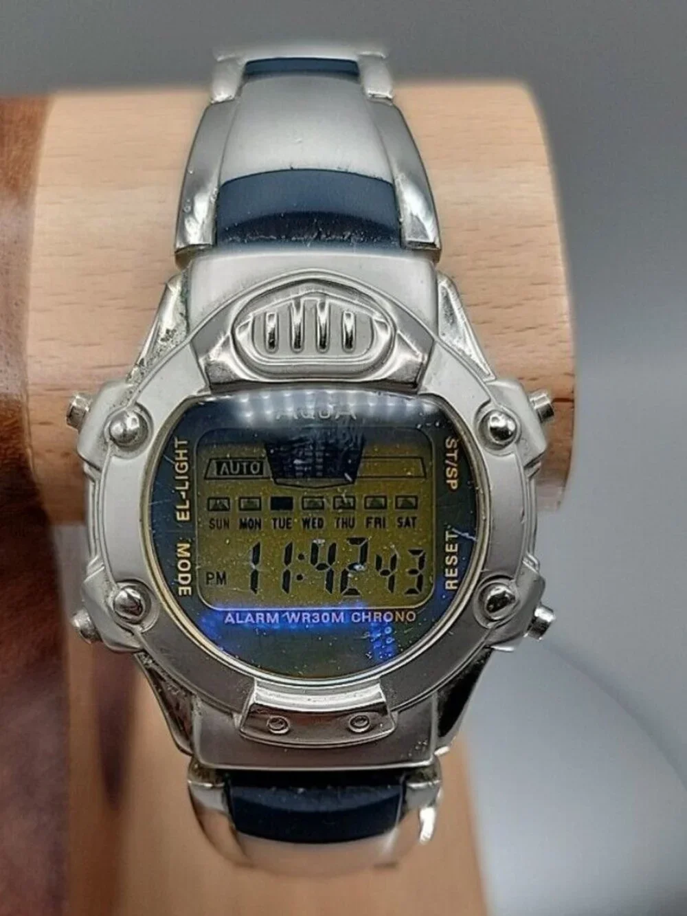 VTG Aqua Digital Men's Watch 38mm Silver Blue Oval Chrono Multi-Sport 7.75